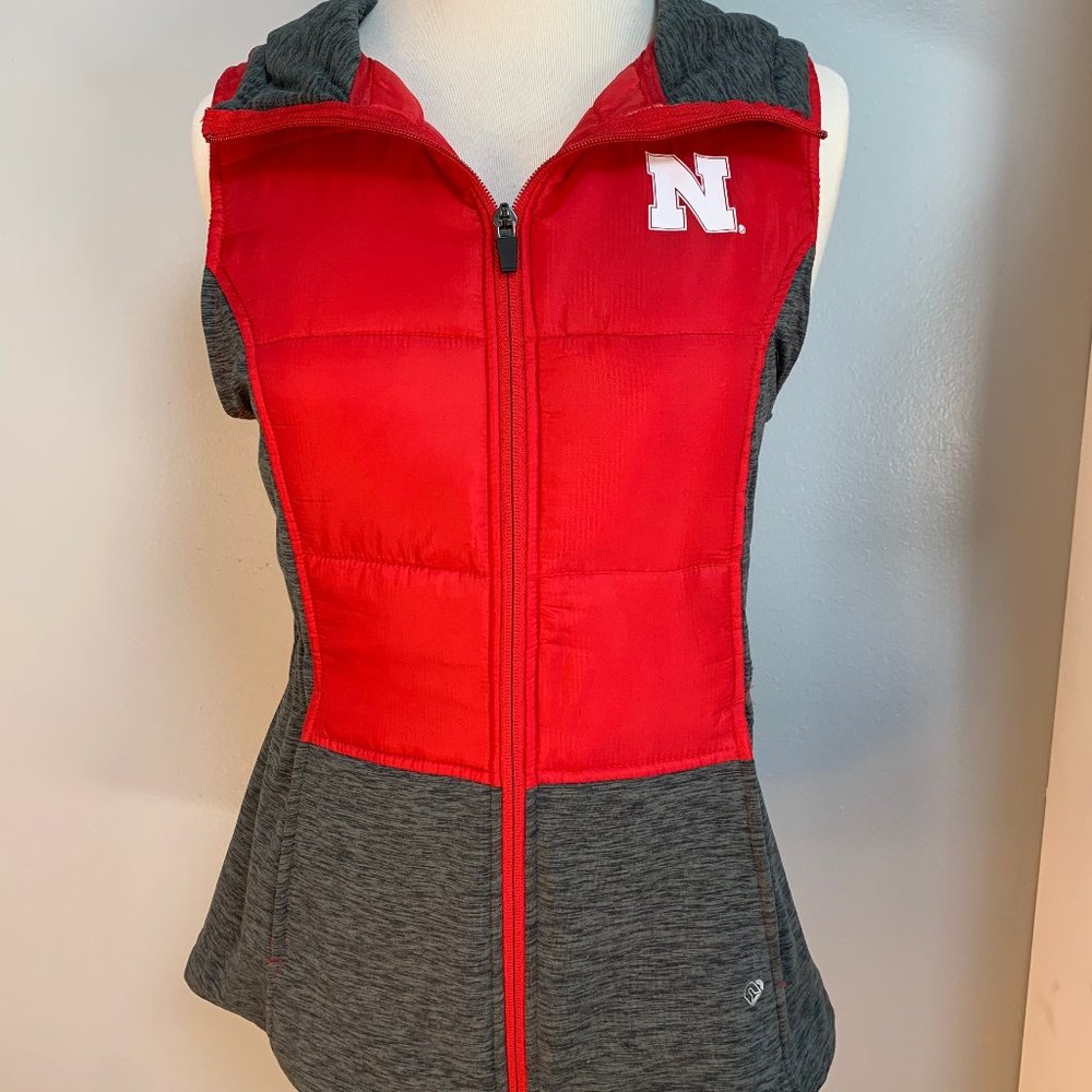 Nebraska Full-Zip Vest